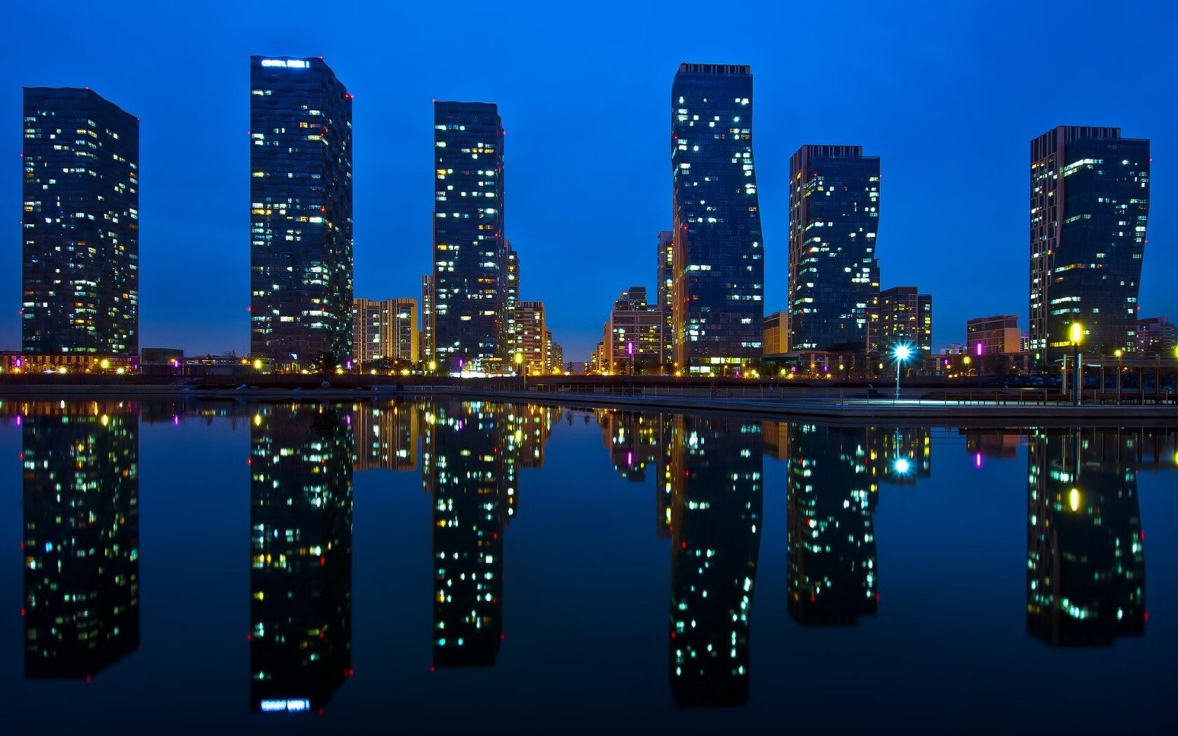 铁闸无声，卡拉斯科以冻结者姿态，定义加伊之战的分水岭