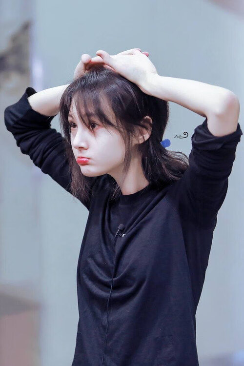 节奏与决断，莱比锡红牛如何掌控里昂，以及巴斯托尼的关键救赎