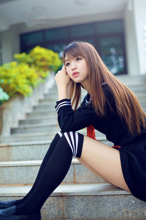 当历史与未来在德黑兰碰撞,内马尔引领的巴西在C组乱局中,见证伊朗足球的血色韧性